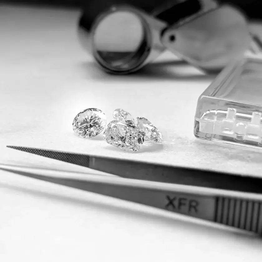 Send diamond or rings to independent registered valuer for verification